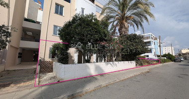 For sale, spacious three-Bedroom Ground Floor Apt, Kings Av.Mall Area, Paphos.