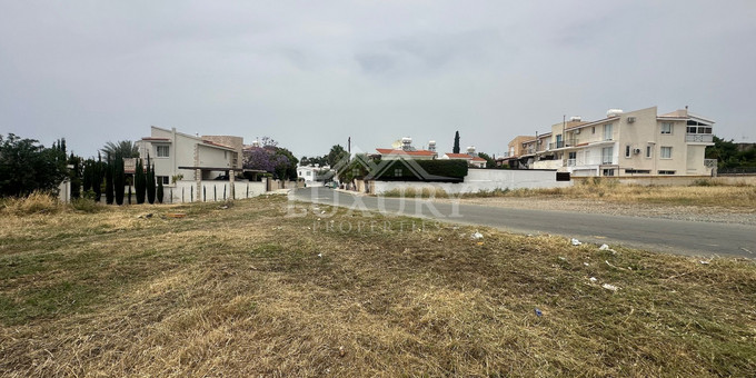Large Development Land for Sale in Empa