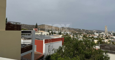 Luxury 2 bedroom apartment with private garden in villa complex available for rent