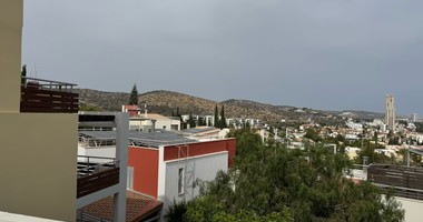 Luxury 2 bedroom apartment with private garden in villa complex available for rent