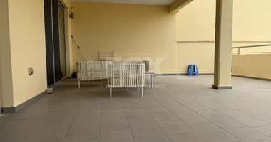 Luxury 2 bedroom apartment with private garden in villa complex available for rent