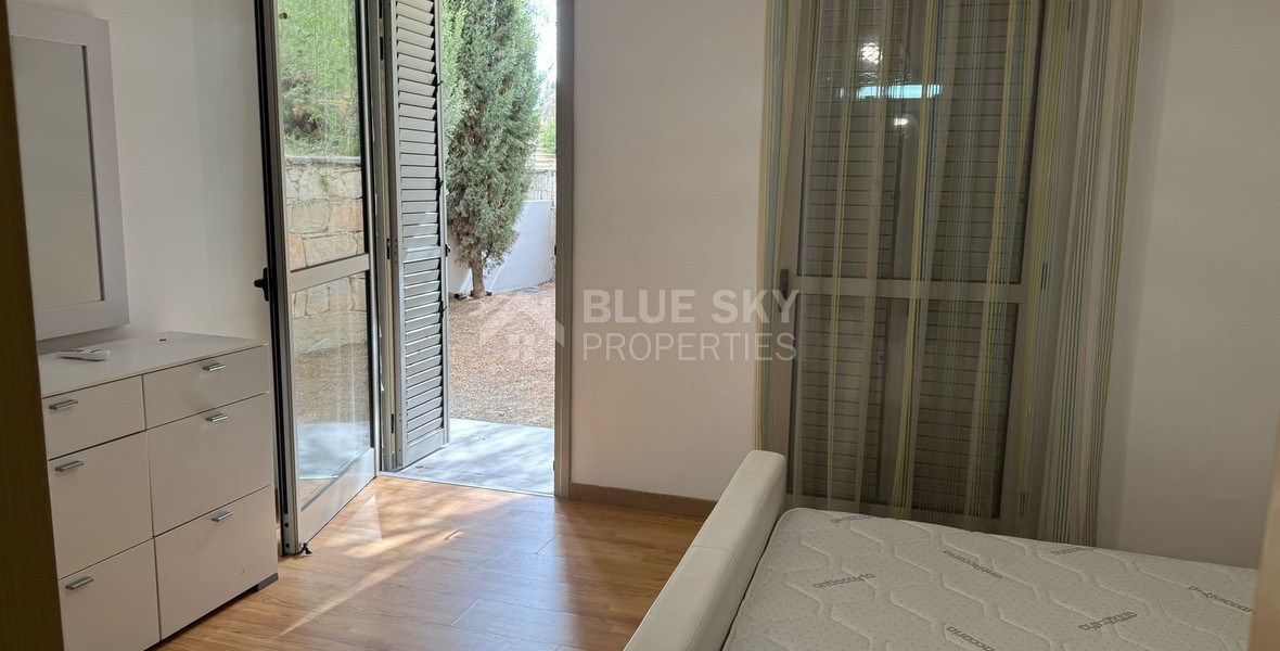 Luxury 2 bedroom apartment with private garden in villa complex available for rent