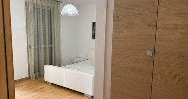 Luxury 2 bedroom apartment with private garden in villa complex available for rent