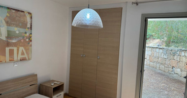 Luxury 2 bedroom apartment with private garden in villa complex available for rent