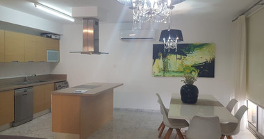 Luxury 2 bedroom apartment with private garden in villa complex available for rent