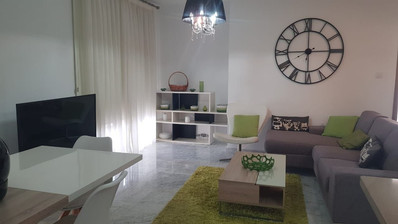 Luxury 2 bedroom apartment with private garden in villa complex available for rent