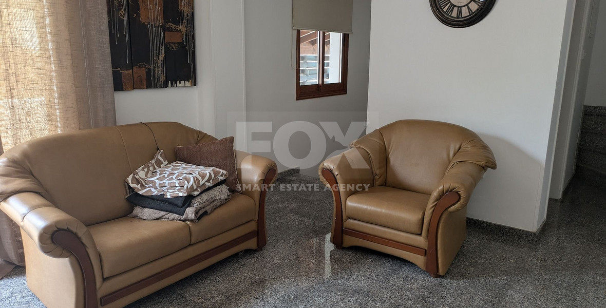 Spacious ground floor 2-storey furnished apartment with three bedrooms in Geroskipou, for rent