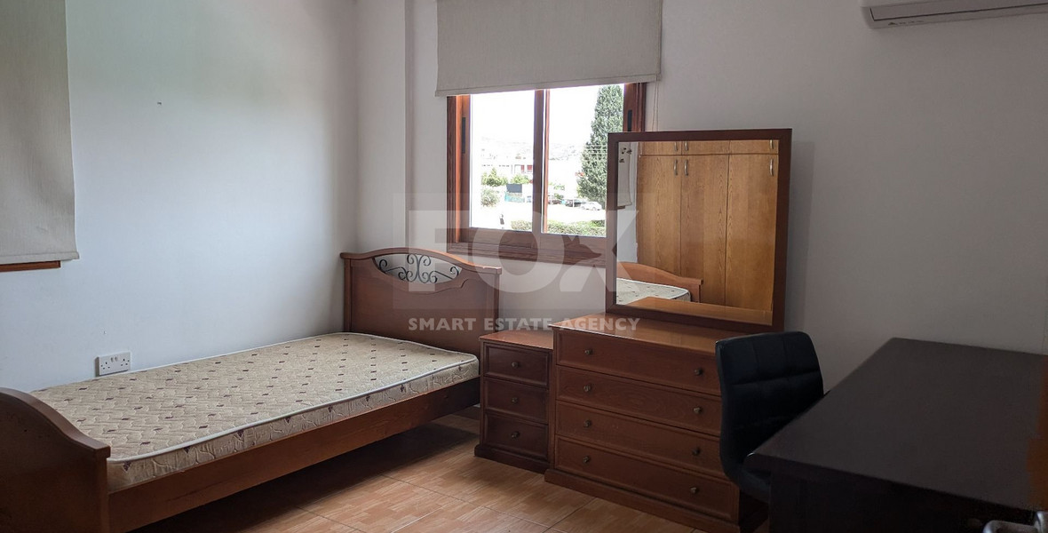 Spacious ground floor 2-storey furnished apartment with three bedrooms in Geroskipou, for rent