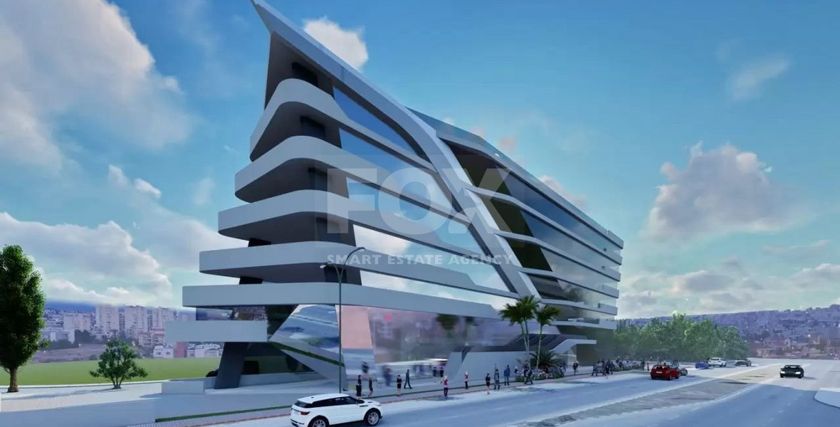 Modern Unfurnished Showroom For Rent in Mesa Geitonia