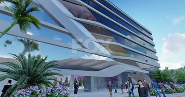 Modern Unfurnished Showroom For Rent in Mesa Geitonia