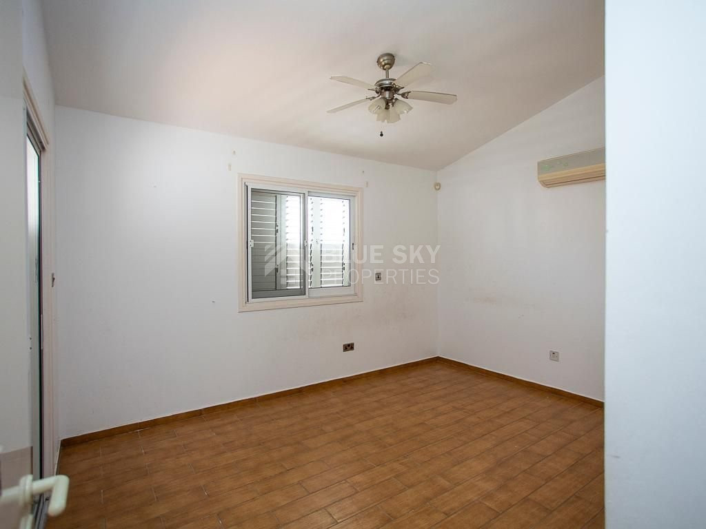 For sale: Two bedroom house in Peyia, with seperate title deeds
