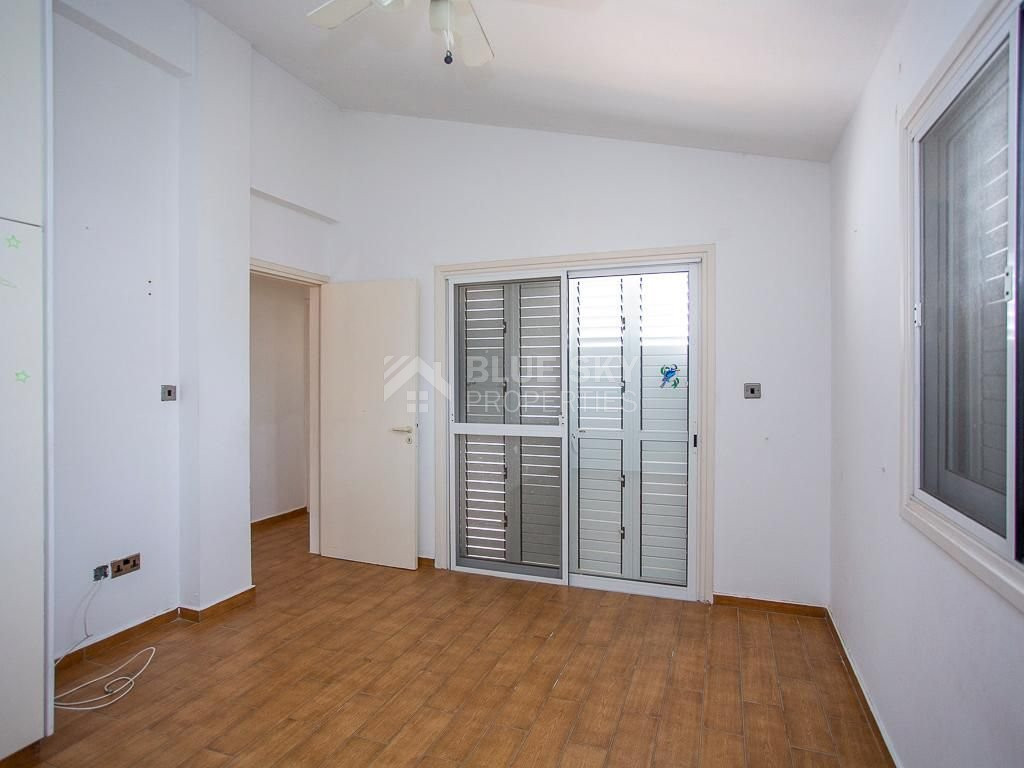 For sale: Two bedroom house in Peyia, with seperate title deeds