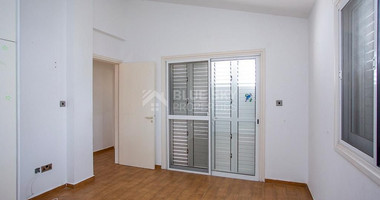 For sale: Two bedroom house in Peyia, with seperate title deeds