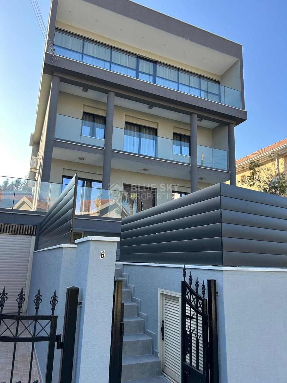 Seven bedroom detached villa for rent in Potamos Germasogeia, Limassol