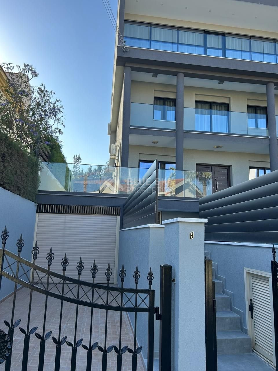 Seven bedroom detached villa for rent in Potamos Germasogeia, Limassol