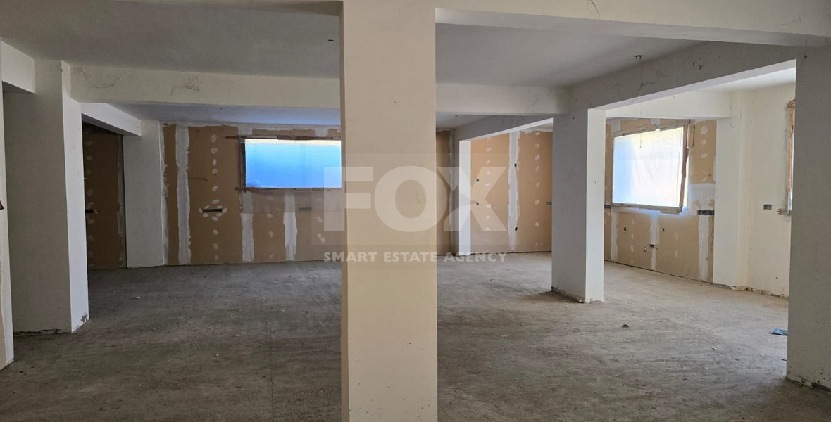 Spacious 7 Bedroom House In Scenic Kalogyros For Sale