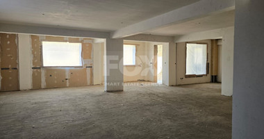 Spacious 7 Bedroom House In Scenic Kalogyros For Sale
