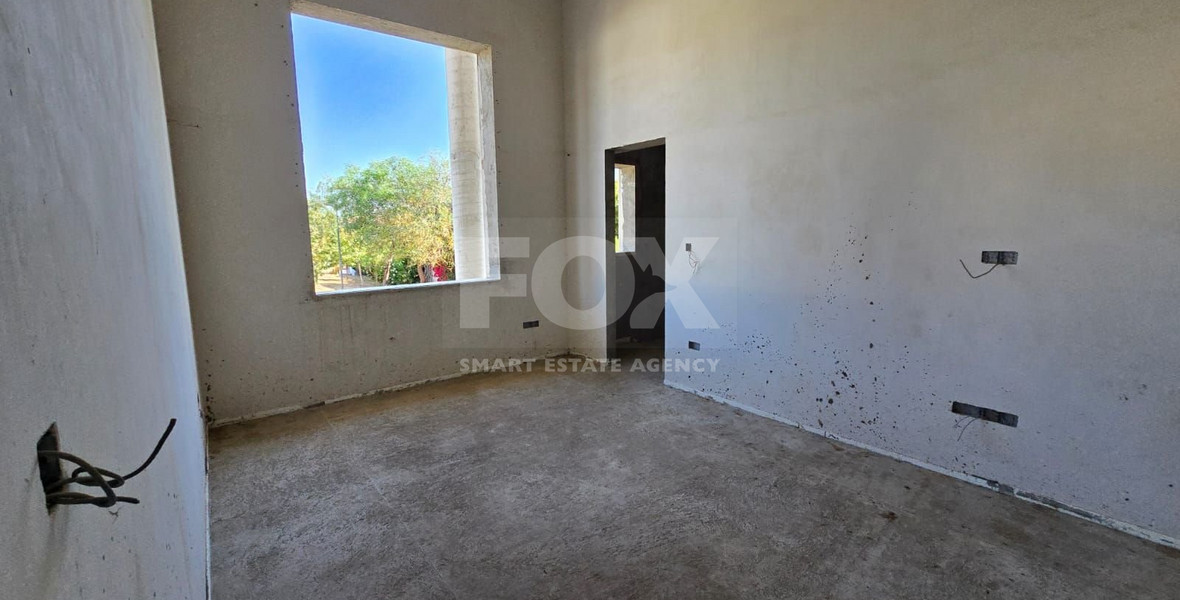 Spacious 7 Bedroom House In Scenic Kalogyros For Sale