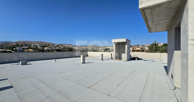 Spacious 7 Bedroom House In Scenic Kalogyros For Sale
