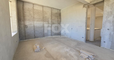 Spacious 7 Bedroom House In Scenic Kalogyros For Sale