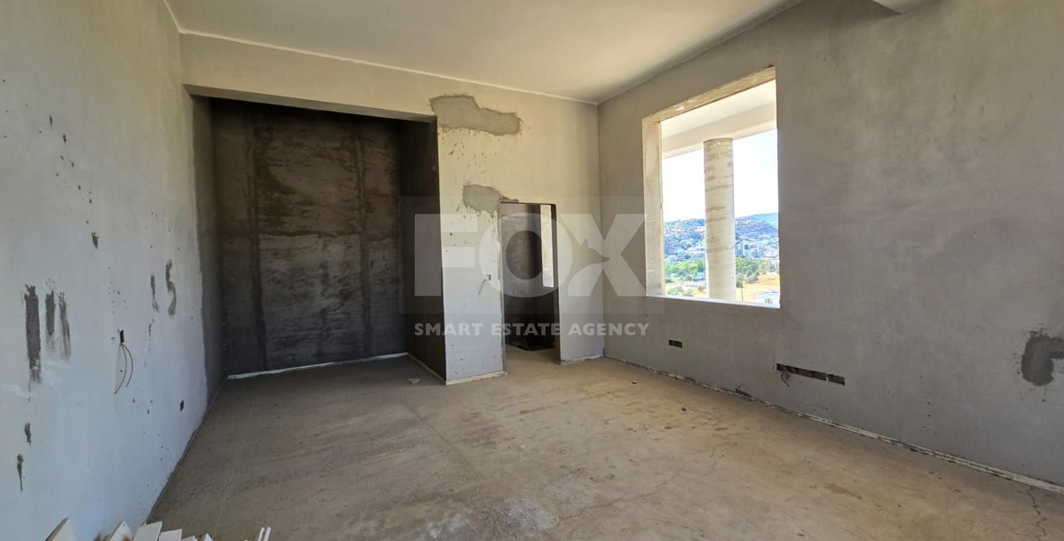 Spacious 7 Bedroom House In Scenic Kalogyros For Sale