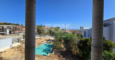 Spacious 7 Bedroom House In Scenic Kalogyros For Sale