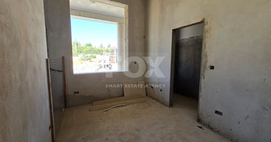 Spacious 7 Bedroom House In Scenic Kalogyros For Sale