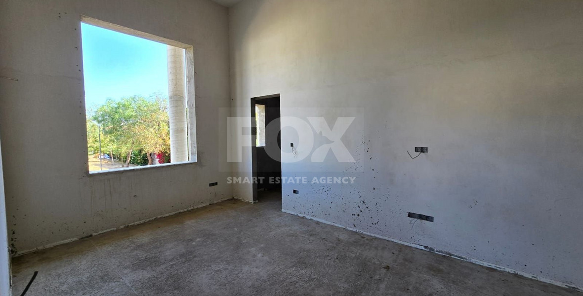 Spacious 7 Bedroom House In Scenic Kalogyros For Sale