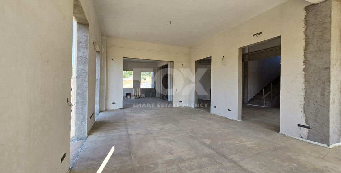 Spacious 7 Bedroom House In Scenic Kalogyros For Sale
