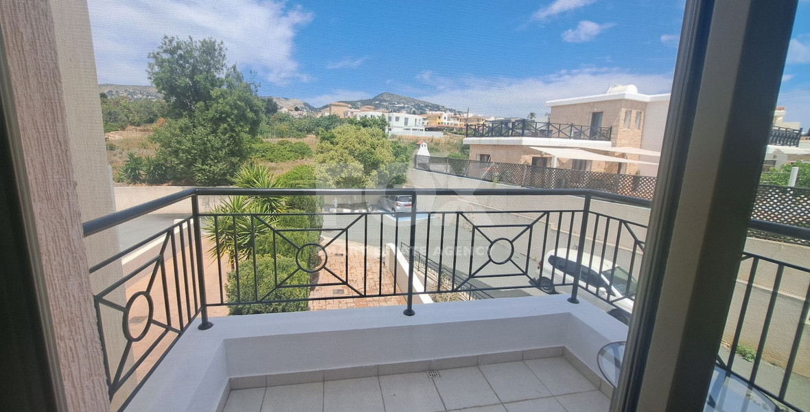 Two bedroom townhouse for rent in Tala, Paphos