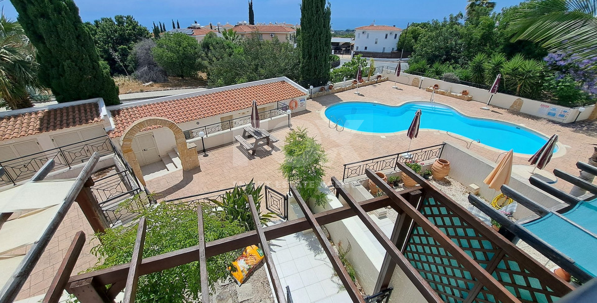 Two bedroom townhouse for rent in Tala, Paphos