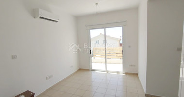 For Rent: Two Bedroom Sea View Apartment in Peaceful Tremithousa