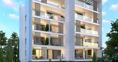 Four bedroom apartment on top floor for sale in Paphos Center