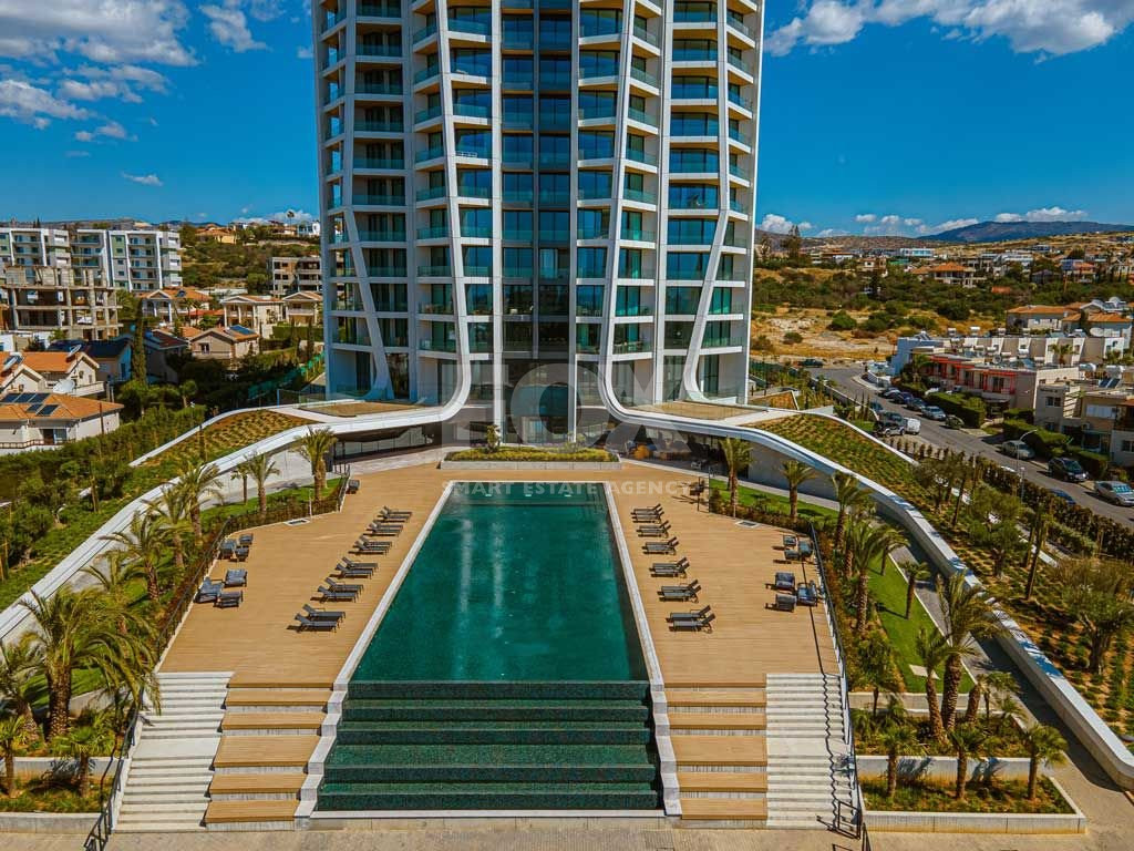 Modern Two Bedroom Apartment with sea view for rent in Potamos Germasogeias