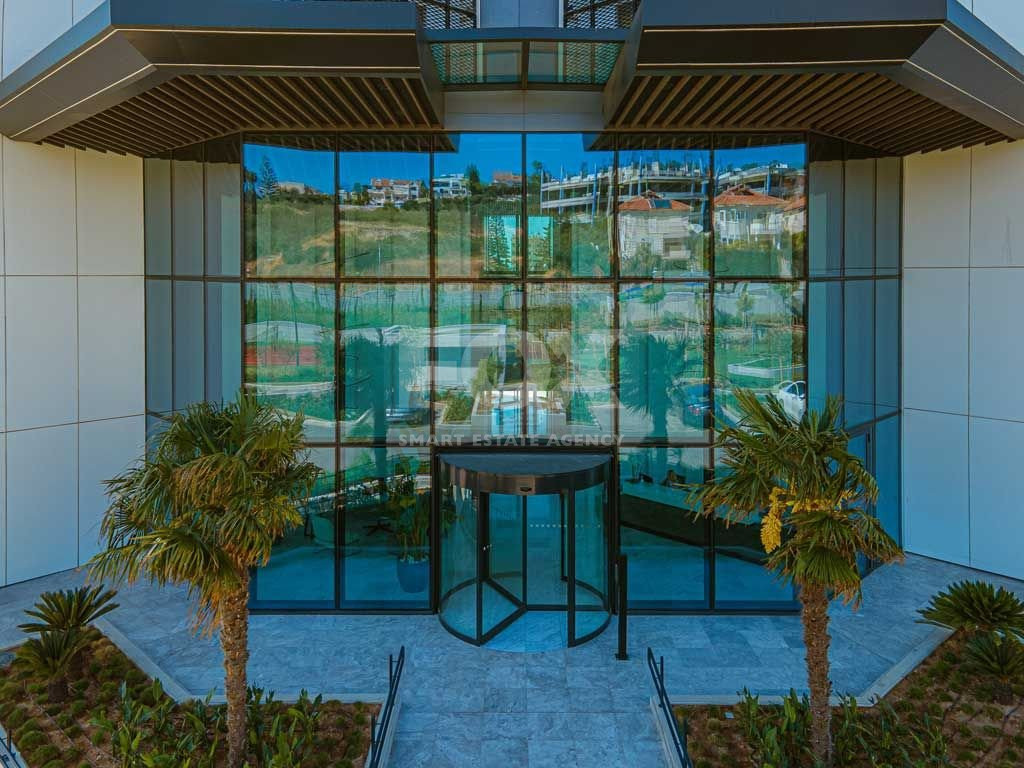 Modern Two Bedroom Apartment with sea view for rent in Potamos Germasogeias