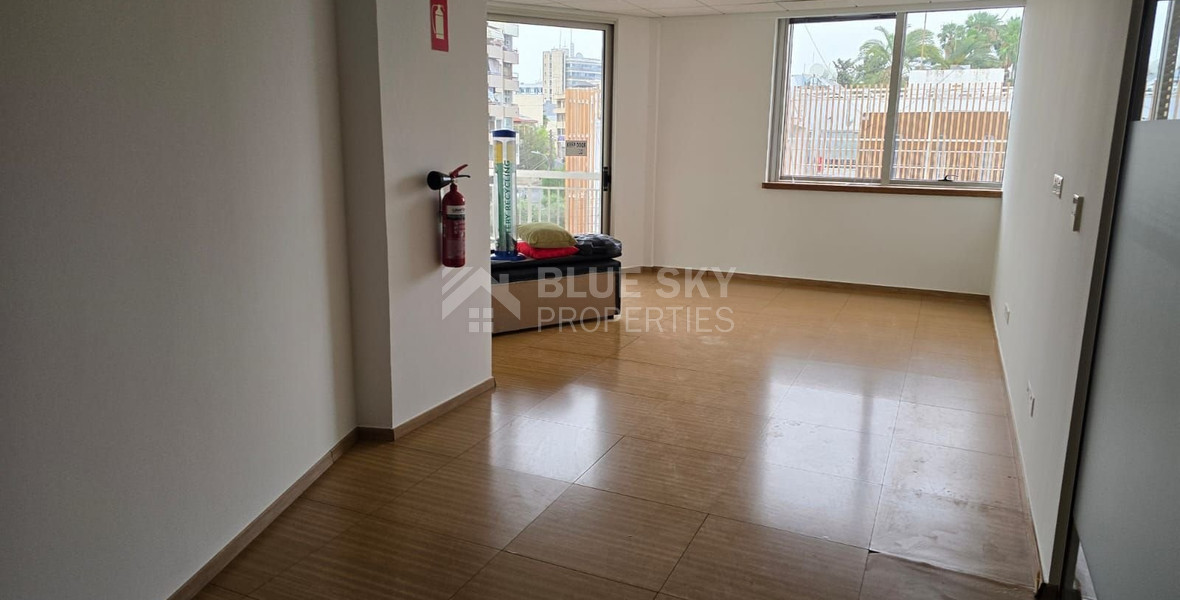 Spacious 460m2 Office for Rent Agia Trias