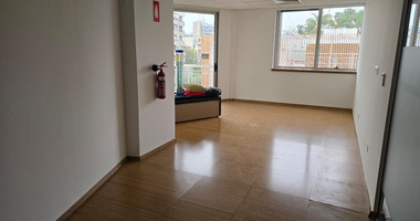 Spacious 460m2 Office for Rent Agia Trias