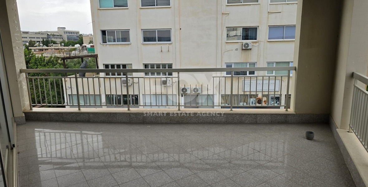 Spacious 460m2 Office for Rent Agia Trias