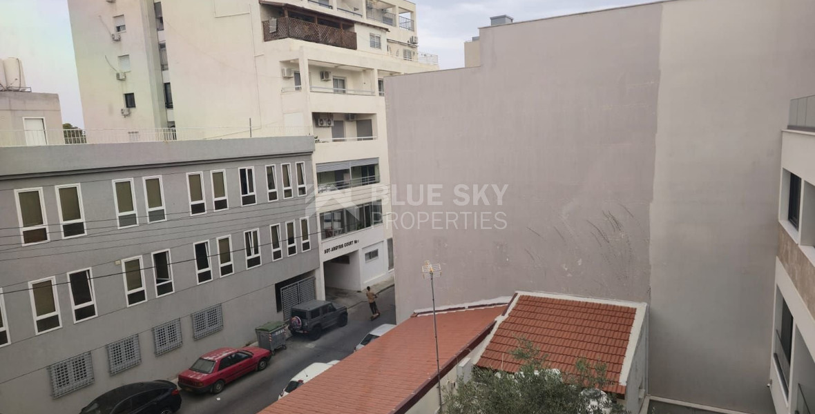 Spacious 460m2 Office for Rent Agia Trias