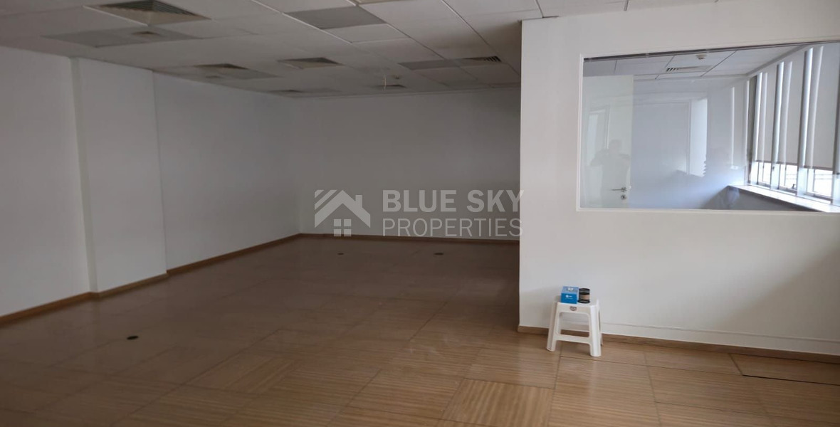 Spacious 460m2 Office for Rent Agia Trias