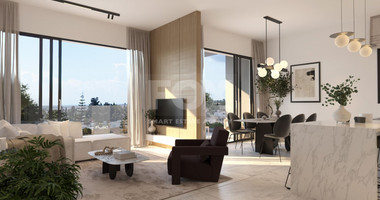 Three bedroom penthouse with private roof garden for sale in Central Mesa Geitonia