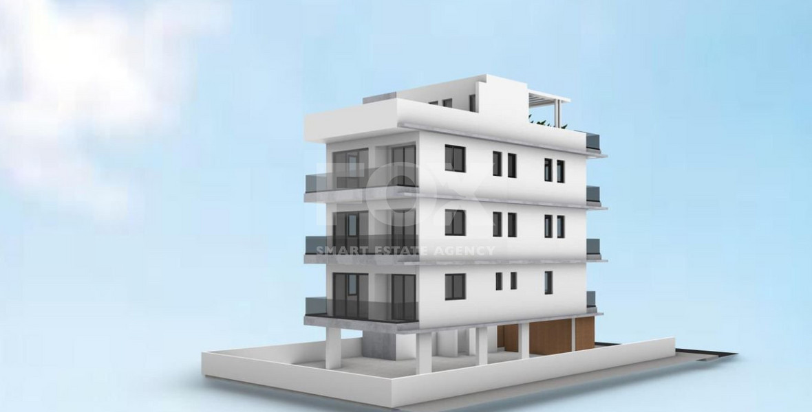Three bedroom penthouse with private roof garden for sale in Central Mesa Geitonia