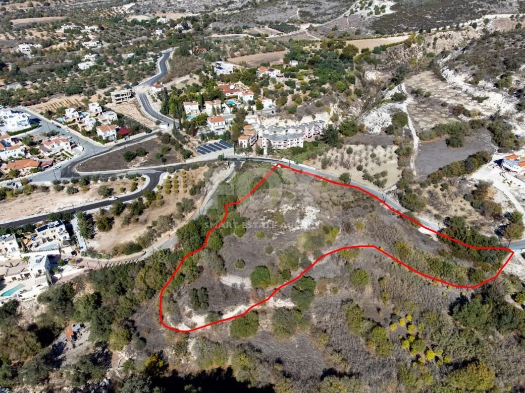 Residential field in Mesogi, Paphos for sale