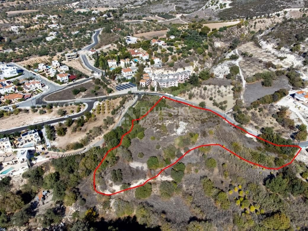 Residential field in Mesogi, Paphos for sale
