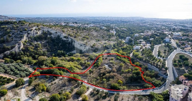 Residential field in Mesogi, Paphos for sale