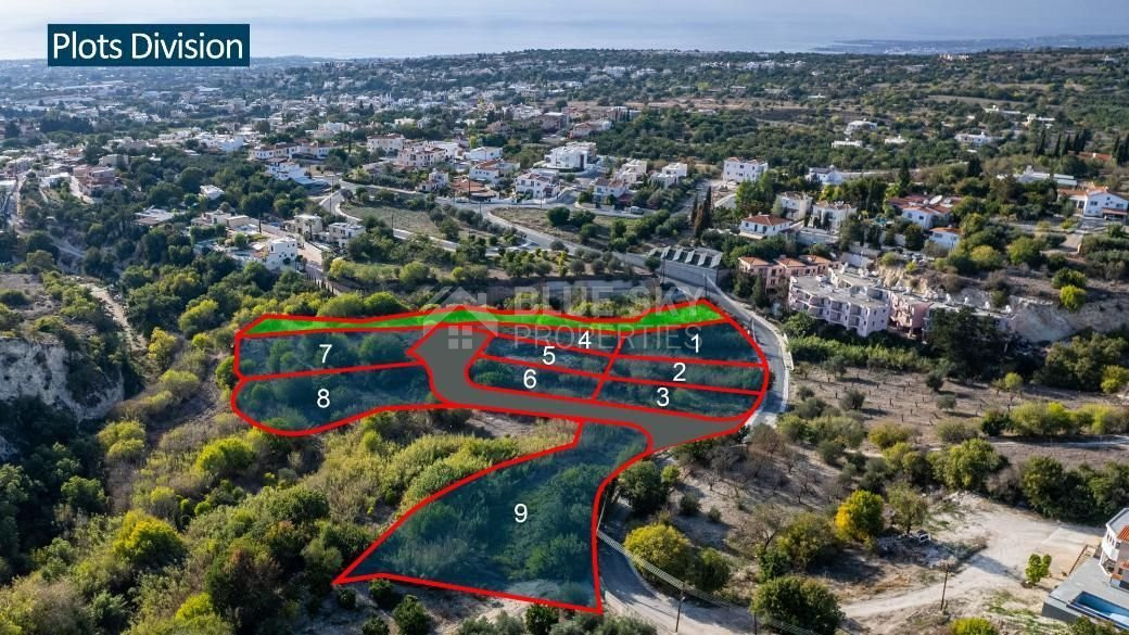 Residential field in Mesogi, Paphos for sale