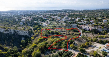 Residential field in Mesogi, Paphos for sale