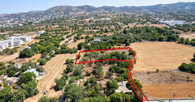 Residential field in Tremithousa, Paphos for sale