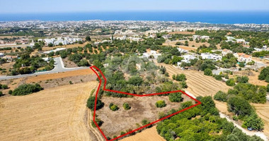 Residential field in Tremithousa, Paphos for sale