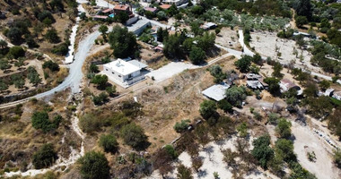 Share of land (2/3) for sale in Limnatis, Limassol